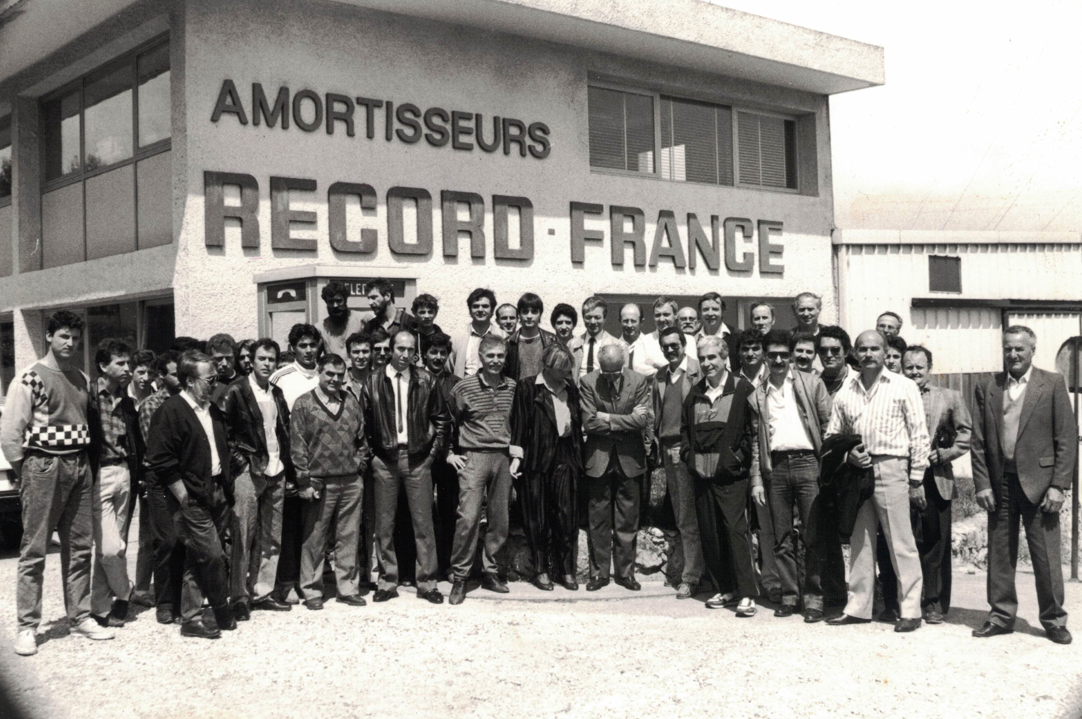 Visite usine Record à Antibes, années 1980